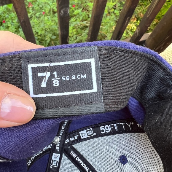 Cleveland Indians Hat - Picture 7 of 8